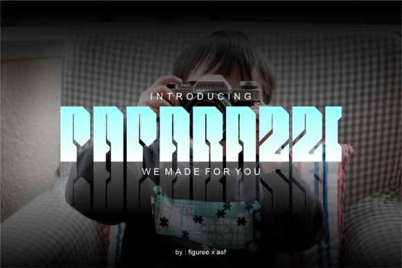 Paparazzi Display Font for Bold Web Design